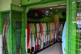 <h5>Surfshops</h5>